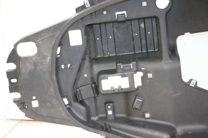 photo de UNDERSEAT STORAGE PIAGGIO MP3 500 (2014 - 2017) - Markings and original references