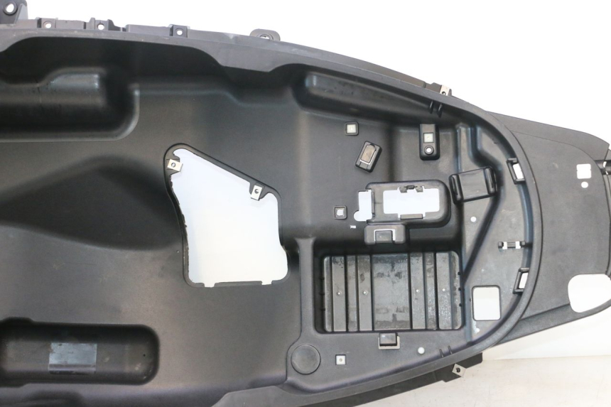 photo de UNDERSEAT STORAGE PIAGGIO MP3 500 (2016 - 2018) - Supplementary product photo