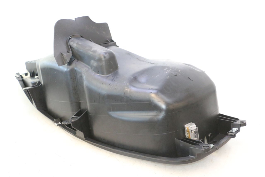 photo de UNDERSEAT STORAGE PIAGGIO MP3 500 (2016 - 2018) - Zoom on usage condition