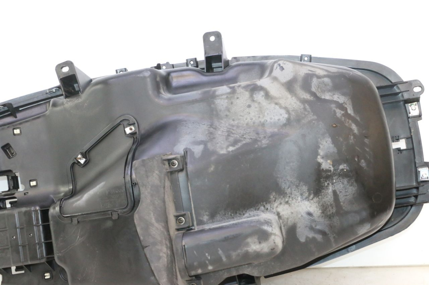 photo de UNDERSEAT STORAGE PIAGGIO MP3 500 (2016 - 2018) - Additional view of the item