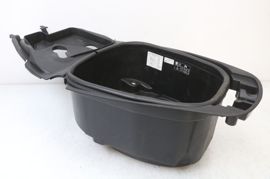 photo de UNDERSEAT STORAGE MBK MW TRYPTIK 125 (2014 - 2016) - Main view