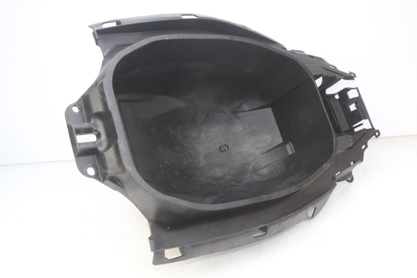 photo de SEAT STORAGE BOX YAMAHA N-MAX NMAX 125 (2017 - 2020) - Alternative perspective