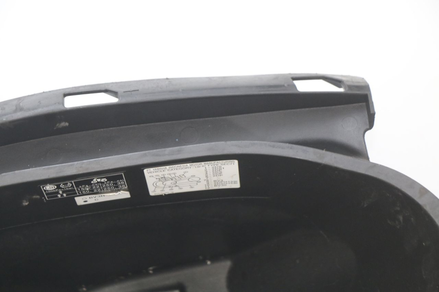 photo de SEAT STORAGE BOX YAMAHA N-MAX NMAX 125 (2017 - 2020) - Markings and original references