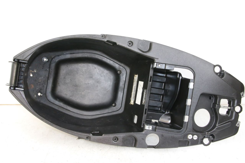 photo de SEAT STORAGE BOX PIAGGIO NEW TYPHOON 50 (2018 - 2021) - Main view