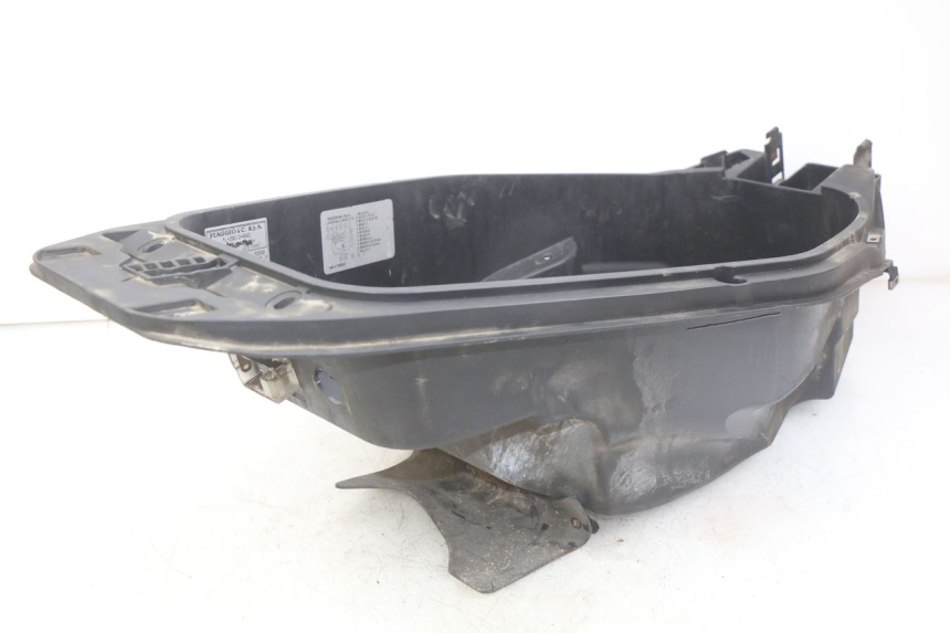 photo de SEAT STORAGE BOX GILERA NEXUS 125 (2007 - 2009) - Markings and original references