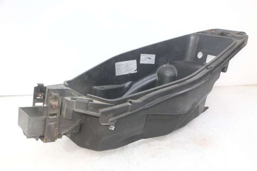 photo de UNDERSEAT STORAGE GILERA NEXUS 125 (2009 - 2013) - Product overview