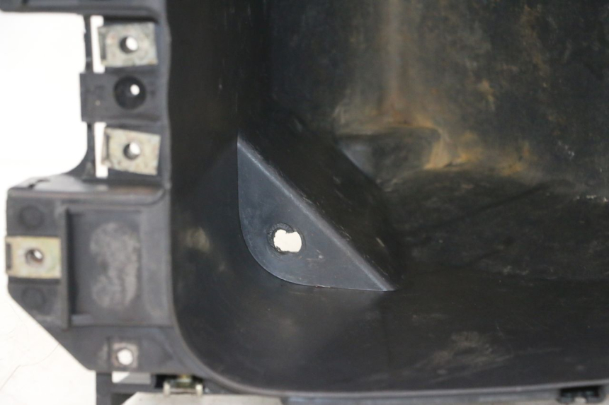photo de UNDERSEAT STORAGE MBK NITRO 50 (2004 - 2008) - Additional view of the item