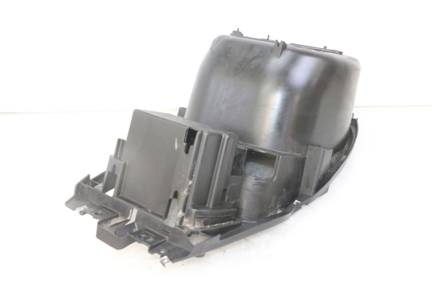 photo de UNDERSEAT STORAGE PIAGGIO NRG POWER PUREJET 50 (2018 - 2021) - Zoom on usage condition