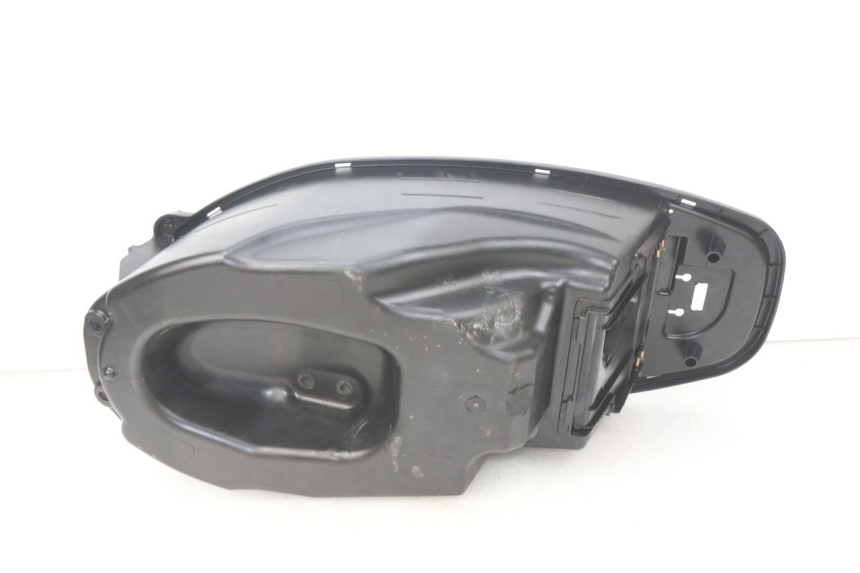 photo de UNDERSEAT STORAGE SYM ORBIT III 3 4T 50 (2021 - 2025) - Component detail