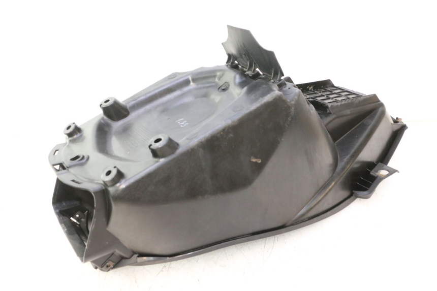 photo de UNDERSEAT STORAGE HONDA PCX (JF28) 125 (2009 - 2011) - Zoom on usage condition