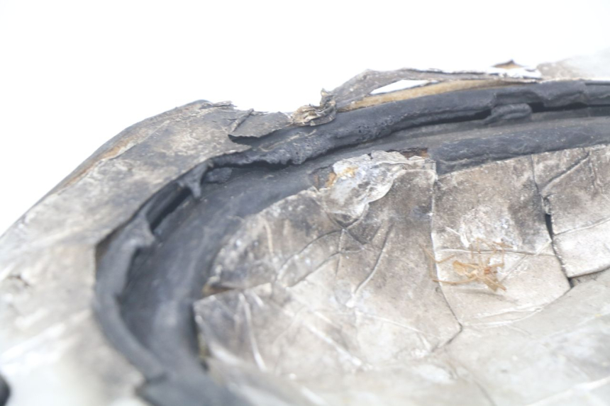 photo de SEAT STORAGE BOX KYMCO PEOPLE 250 (2004 - 2008) - Zoom on usage condition