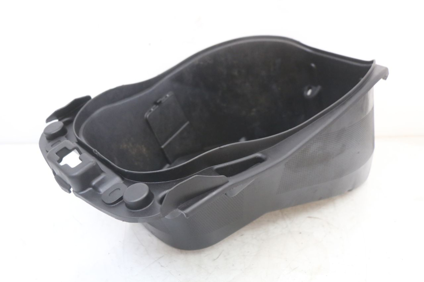 photo de UNDERSEAT STORAGE PEUGEOT DJANGO 125 (2014 - 2017) - Alternative perspective