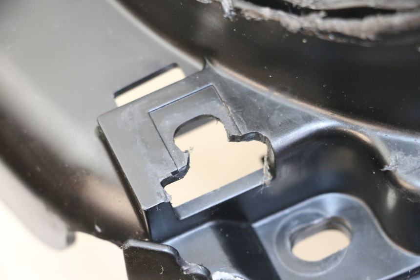 photo de UNDERSEAT STORAGE PEUGEOT SATELIS 125 (2013 - 2018) - Component detail