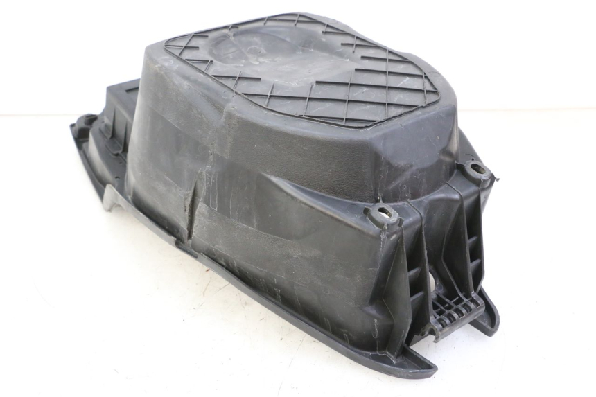 photo de UNDERSEAT STORAGE PEUGEOT SPEEDFIGHT 3 LC 2T 50 (2009 - 2015) - Component detail