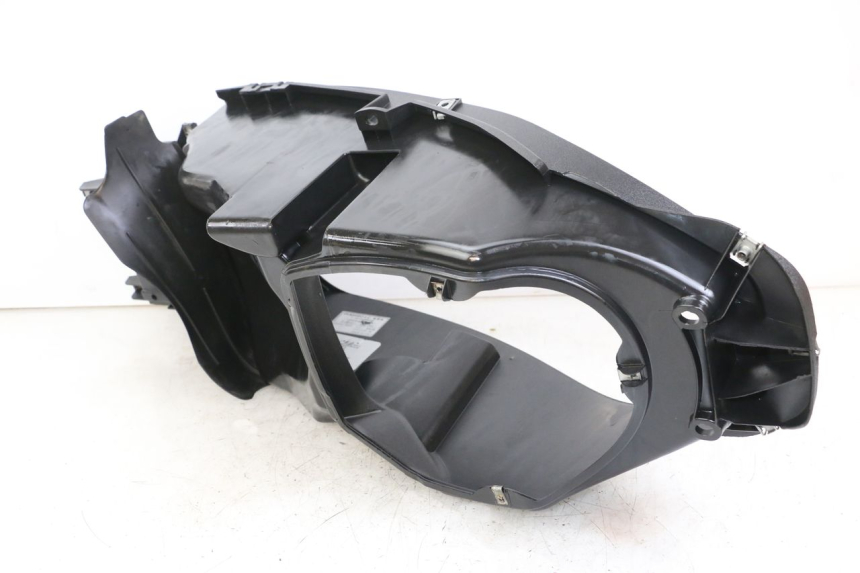 photo de UNDERSEAT STORAGE PIAGGIO BEVERLY 125 (1998 - 2005) - Component detail