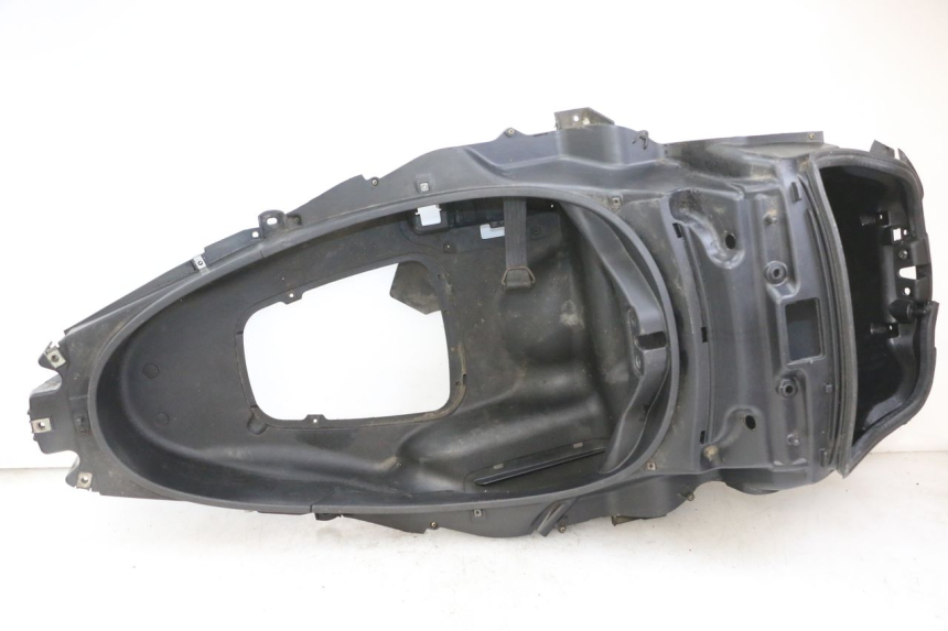 photo de UNDERSEAT STORAGE PIAGGIO MP3 125 (2006 - 2014) - Main view