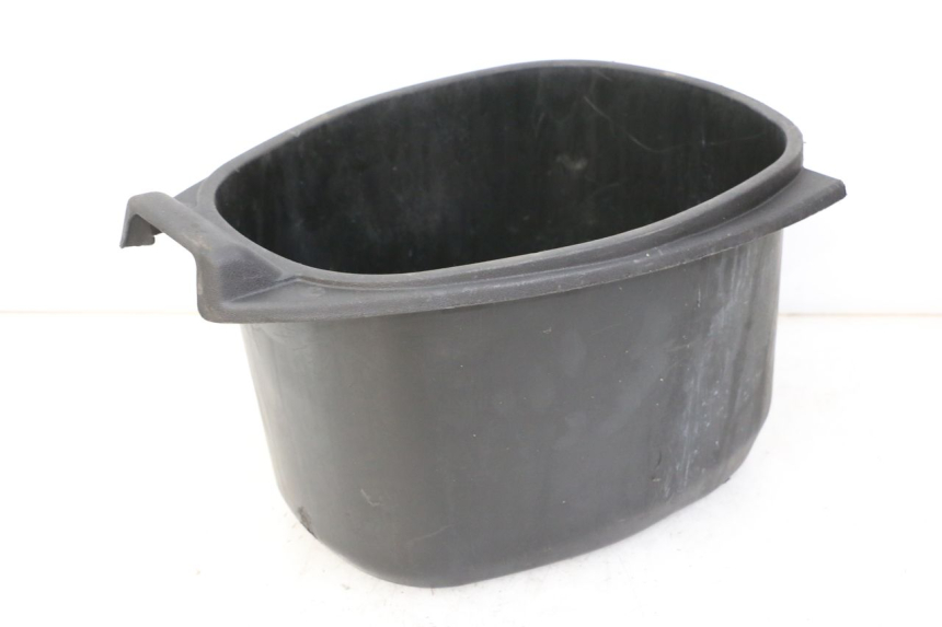 photo de UNDERSEAT STORAGE PIAGGIO VESPA LX IE 125 (2010 - 2012) - Zoom on usage condition