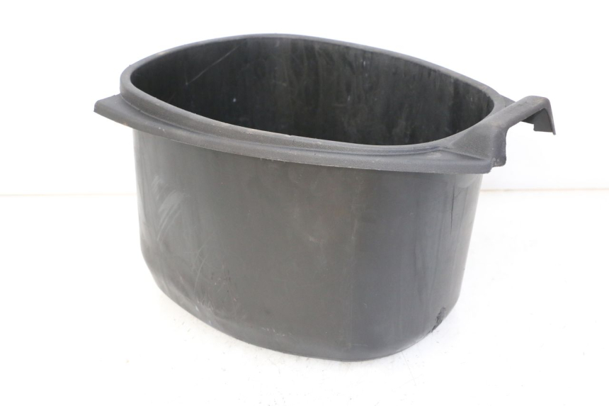 photo de UNDERSEAT STORAGE PIAGGIO VESPA LX IE 125 (2010 - 2012) - Alternative perspective