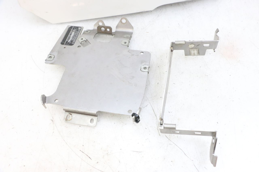 photo de UNDERSEAT STORAGE BMW R RT ABS 1200 (2010 - 2014) - Spare part profile view