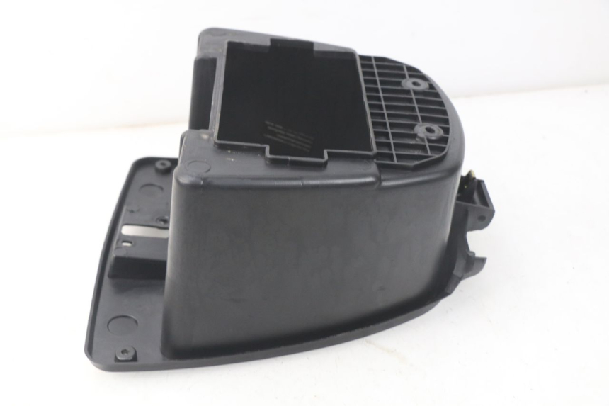 photo de SEAT STORAGE BOX RED ELECTRIC RED E PRO 1 (2017 - 2019) - Alternative perspective