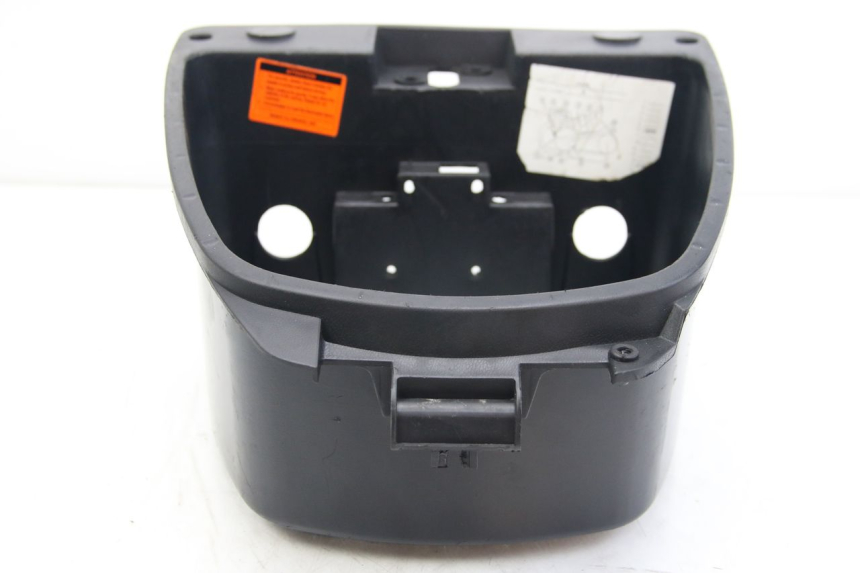 photo de SEAT STORAGE BOX RED ELECTRIC RED E PRO 1 (2017 - 2019) - Zoom on usage condition