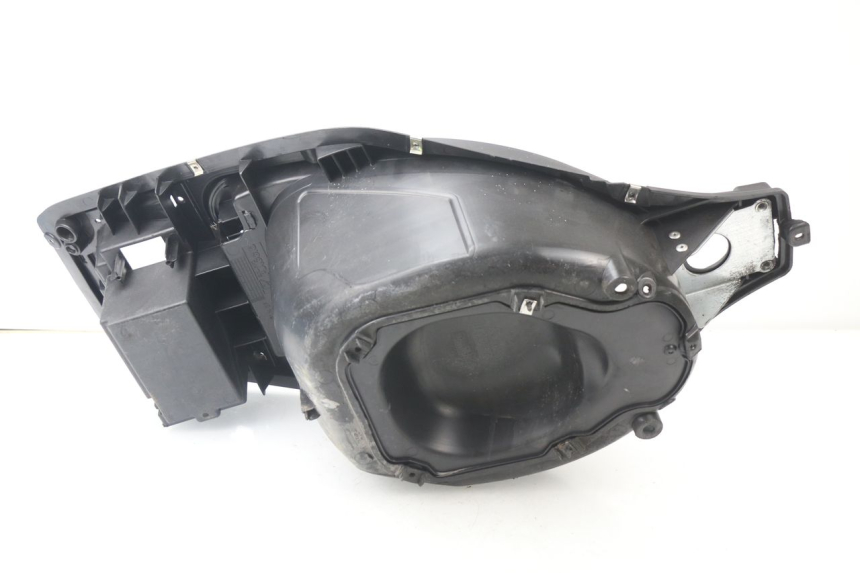 photo de SEAT STORAGE BOX GILERA RUNNER SP 50 (2009 - 2017) - Fixing points details