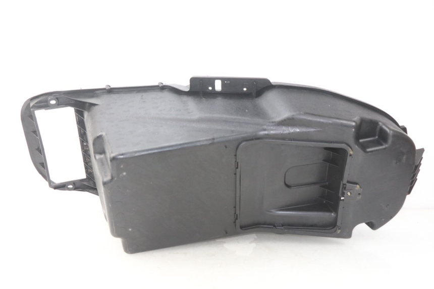 photo de UNDERSEAT STORAGE DAELIM S2 FI 125 (2008 - 2017) - Zoom on usage condition