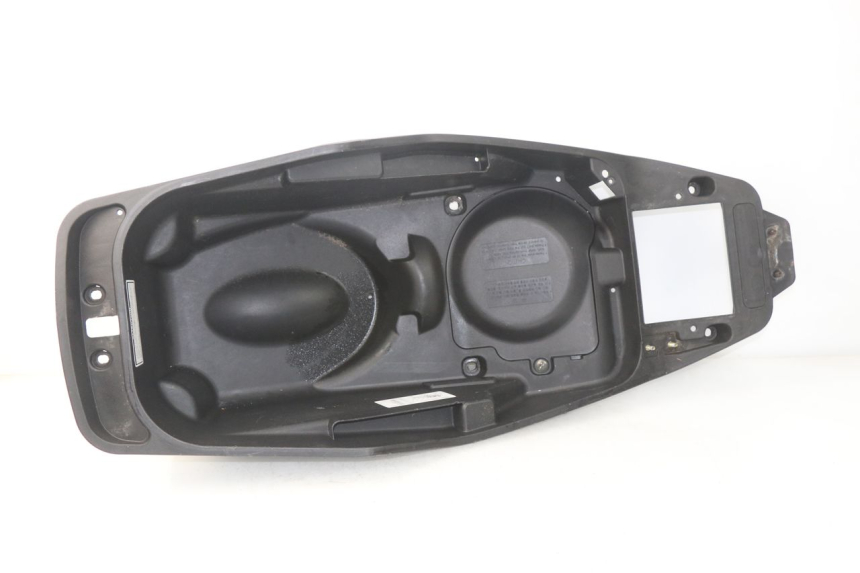 photo de UNDERSEAT STORAGE DAELIM S3 125 (2010 - 2017) - Main view