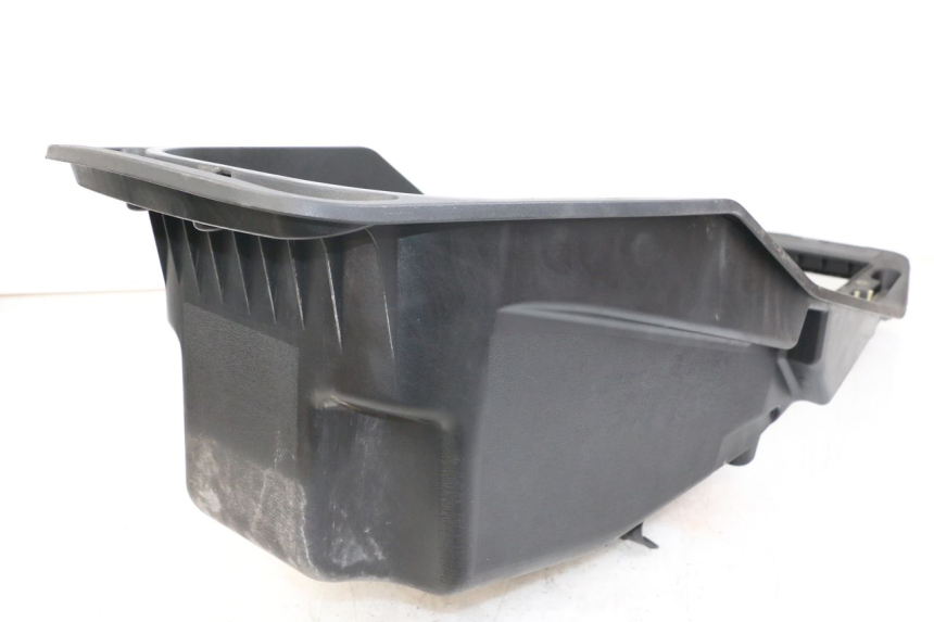 photo de UNDERSEAT STORAGE DAELIM S3 125 (2010 - 2017) - Technical close-up