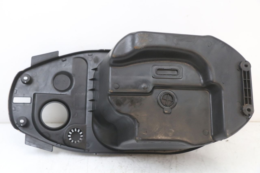 photo de UNDERSEAT STORAGE JM MOTORS SANTANA 50 (2014 - 2023) - Component detail