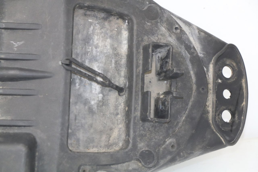 photo de UNDERSEAT STORAGE APRILIA SCARABEO GT 125 (1999 - 2007) - Product overview