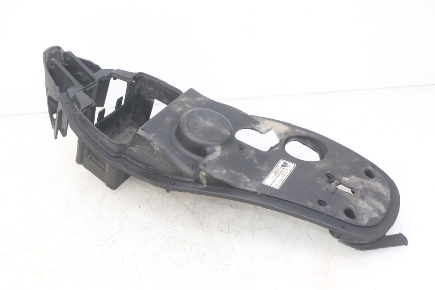 photo de SEAT STORAGE BOX APRILIA SCARABEO 100 (2003 - 2012) - Zoom on usage condition