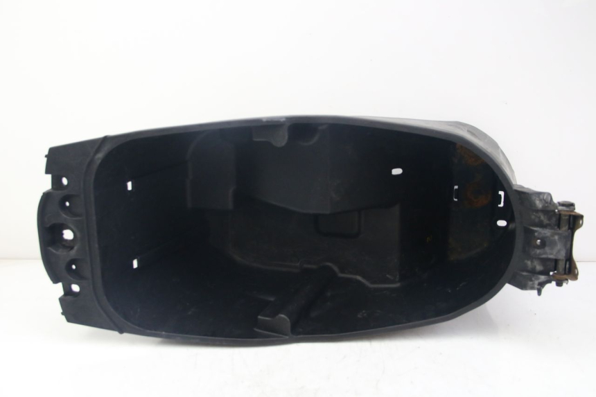 photo de SEAT STORAGE BOX MBK SKYLINER 125 (1998 - 2001) - Main view