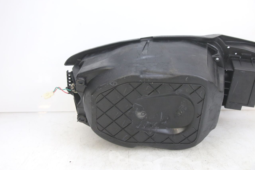 photo de SEAT STORAGE BOX PEUGEOT SPEEDFIGHT 4 4T 50 (2015 - 2020) - Technical close-up