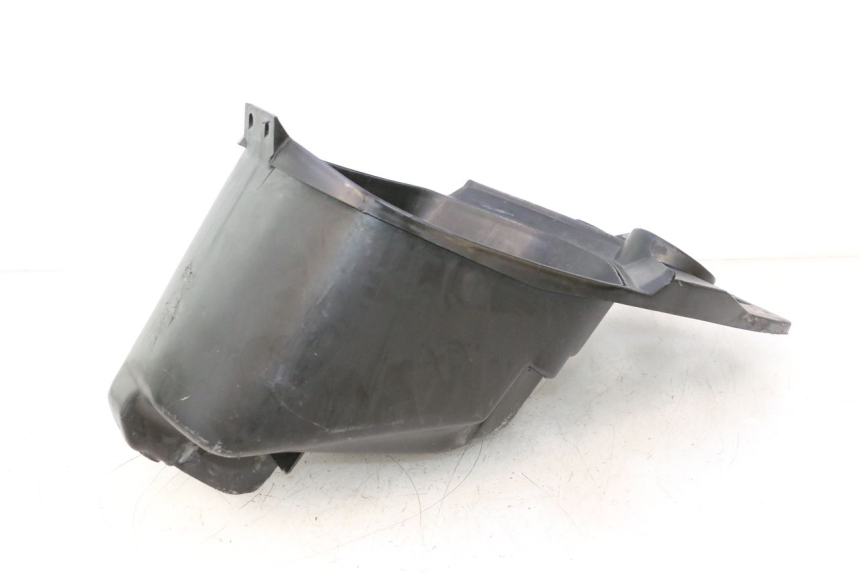 photo de SEAT STORAGE BOX PEUGEOT SPEEDFIGHT LC 50 (1996 - 2002) - Fixing points details
