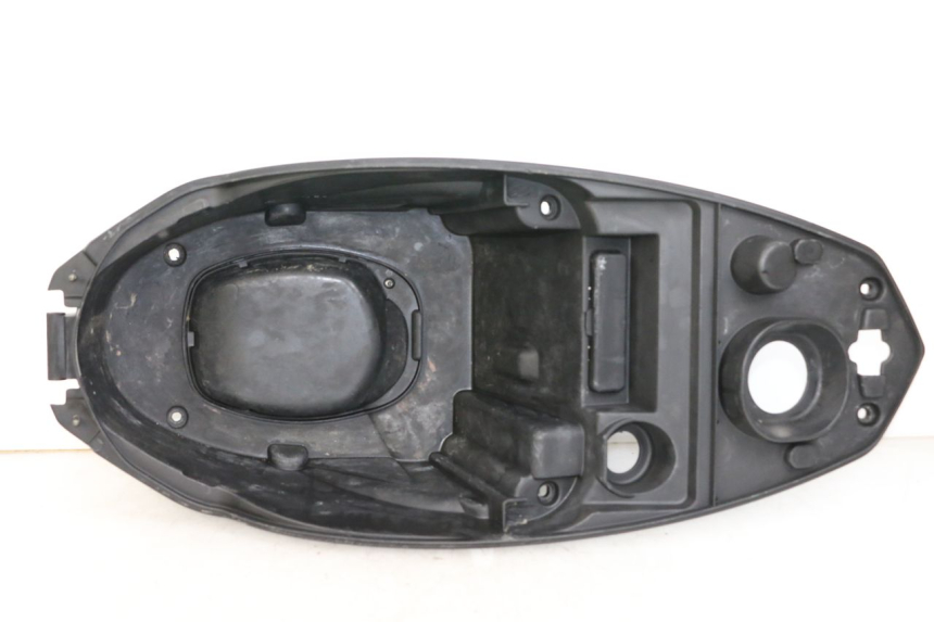 photo de UNDERSEAT STORAGE PEUGEOT STREETZONE 2T 50 (2014 - 2019) - Main view