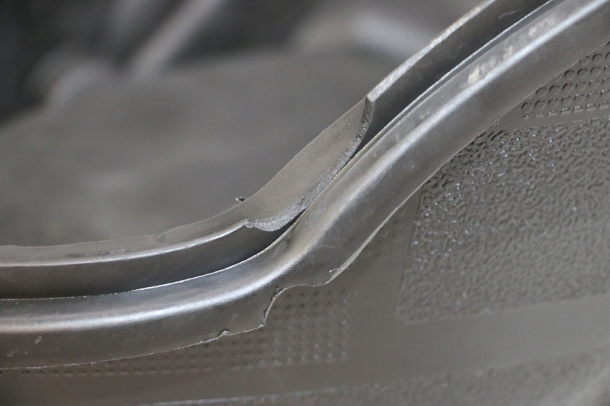 photo de UNDERSEAT STORAGE PEUGEOT STREETZONE I 2T 50 (2018 - 2020) - Component detail