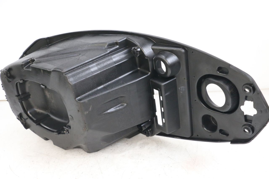 photo de UNDERSEAT STORAGE PEUGEOT STREETZONE I 2T 50 (2018 - 2020) - Alternative perspective