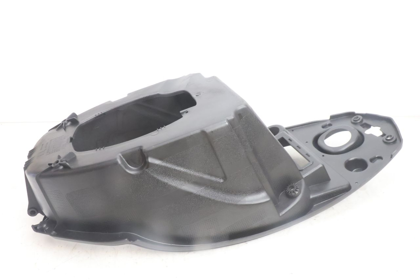 photo de UNDERSEAT STORAGE PEUGEOT STREETZONE NAKED 2T 50 (2014 - 2018) - Technical close-up