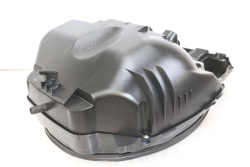 photo de UNDERSEAT STORAGE SUZUKI BURGMAN 125 (2018 - 2021) - Alternative perspective