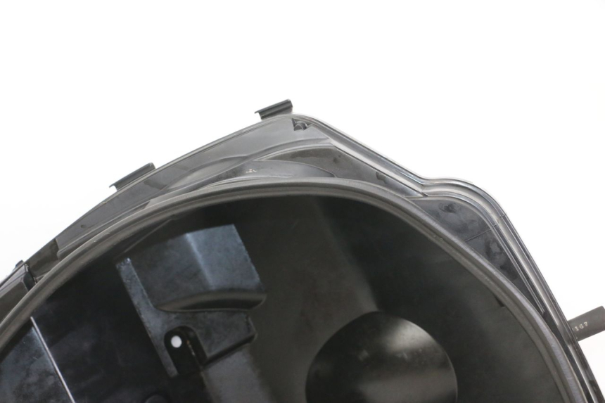 photo de UNDERSEAT STORAGE SUZUKI BURGMAN 125 (2018 - 2021) - Surface and material condition