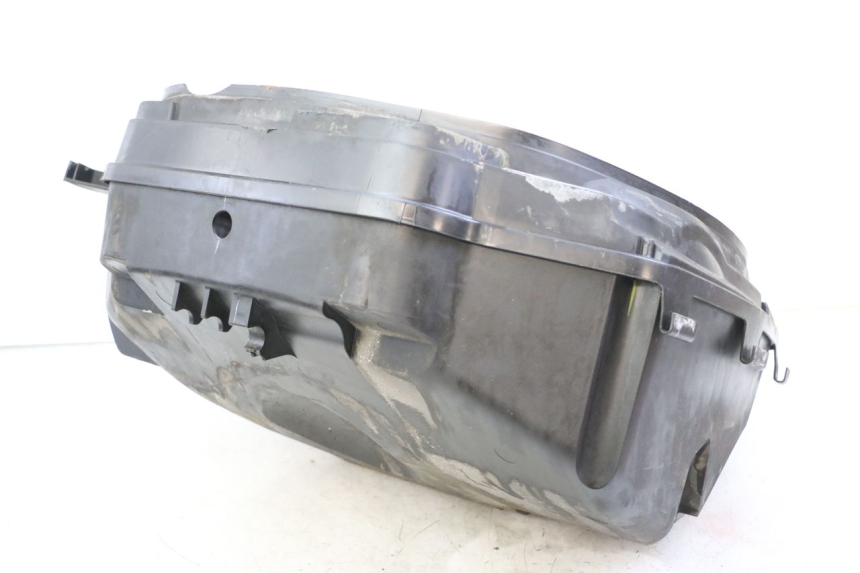 photo de UNDERSEAT STORAGE SUZUKI BURGMAN 125 (2015 - 2017) - Component detail