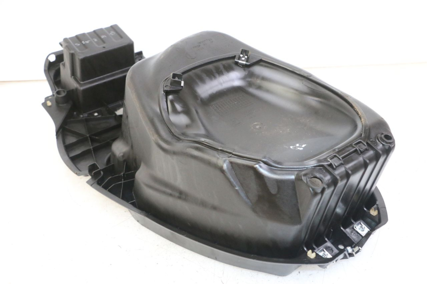 photo de UNDERSEAT STORAGE APRILIA SXR 50 (2021 - 2023) - Product overview