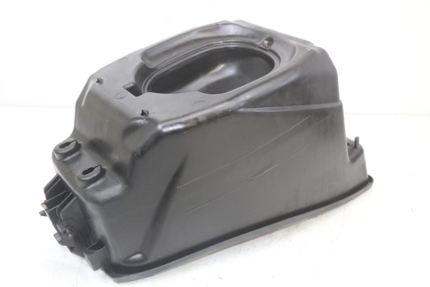 photo de SEAT STORAGE BOX SYM ORBIT 2 4T 50 (2008 - 2017) - Fixing points details