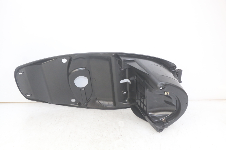 photo de SEAT STORAGE BOX PEUGEOT TWEET 4T 50 (2018 - 2022) - Technical close-up