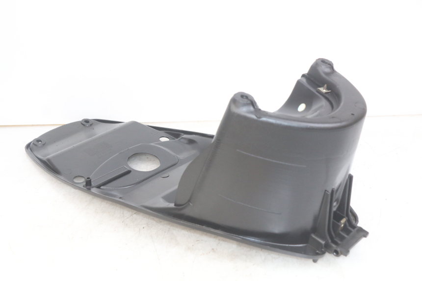 photo de SEAT STORAGE BOX PEUGEOT TWEET 4T 50 (2018 - 2022) - Fixing points details