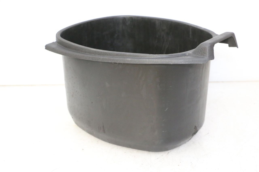 photo de SEAT STORAGE BOX PIAGGIO VESPA S 2T 50 (2007 - 2014) - Component detail