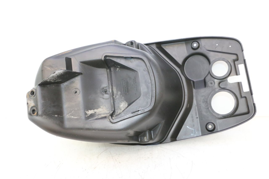 photo de UNDERSEAT STORAGE PEUGEOT VIVACITY 50 (1998 - 2003) - Component detail