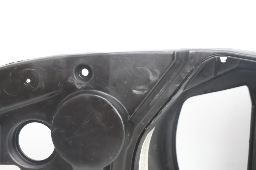 photo de UNDERSEAT STORAGE PEUGEOT VIVACITY 100 (1999 - 2008) - Component detail
