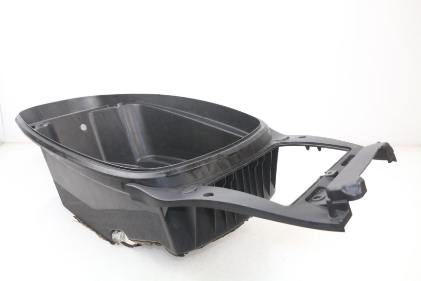 photo de UNDERSEAT STORAGE KYMCO X-CITING XCITING 400 (2014 - 2018) - Component detail